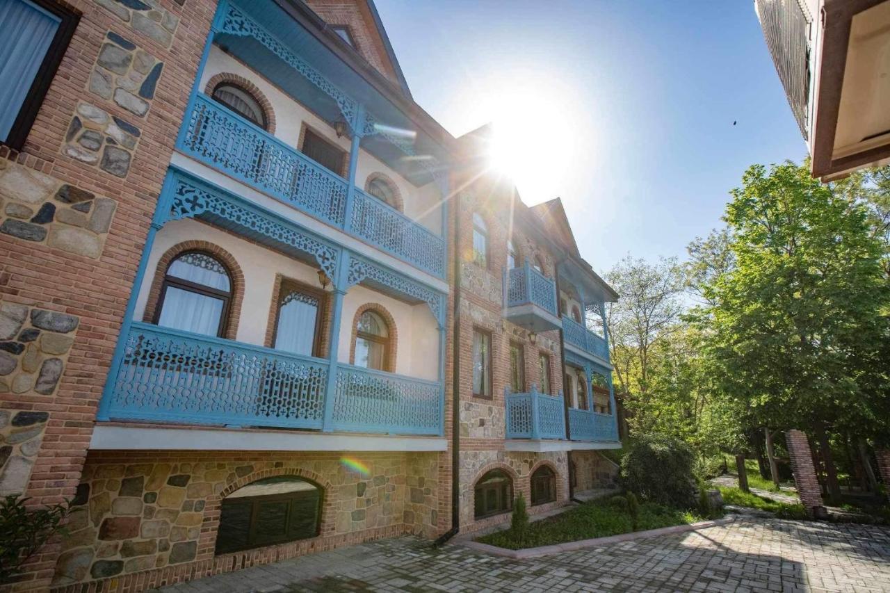 Chateau Orberi Hotel Iqaltʼo Екстериор снимка
